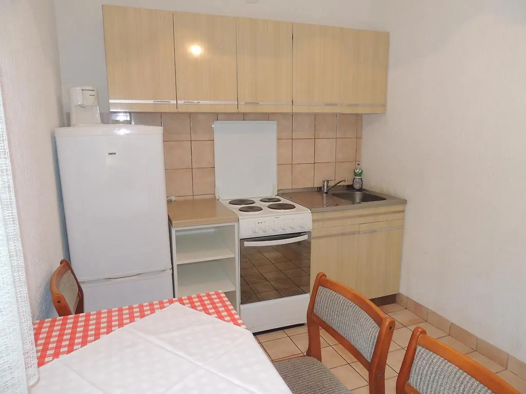 Apartments Dragica Malinska